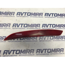 Катафот заднего бампера левый Peugeot 308 T9 SW 2013-2017 9804315280